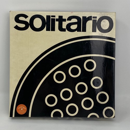 Solitario gioco salto - solitario, di